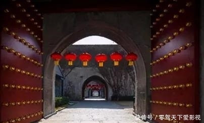 以或许|为何我国古代城门都是往里开?有什么讲究吗?