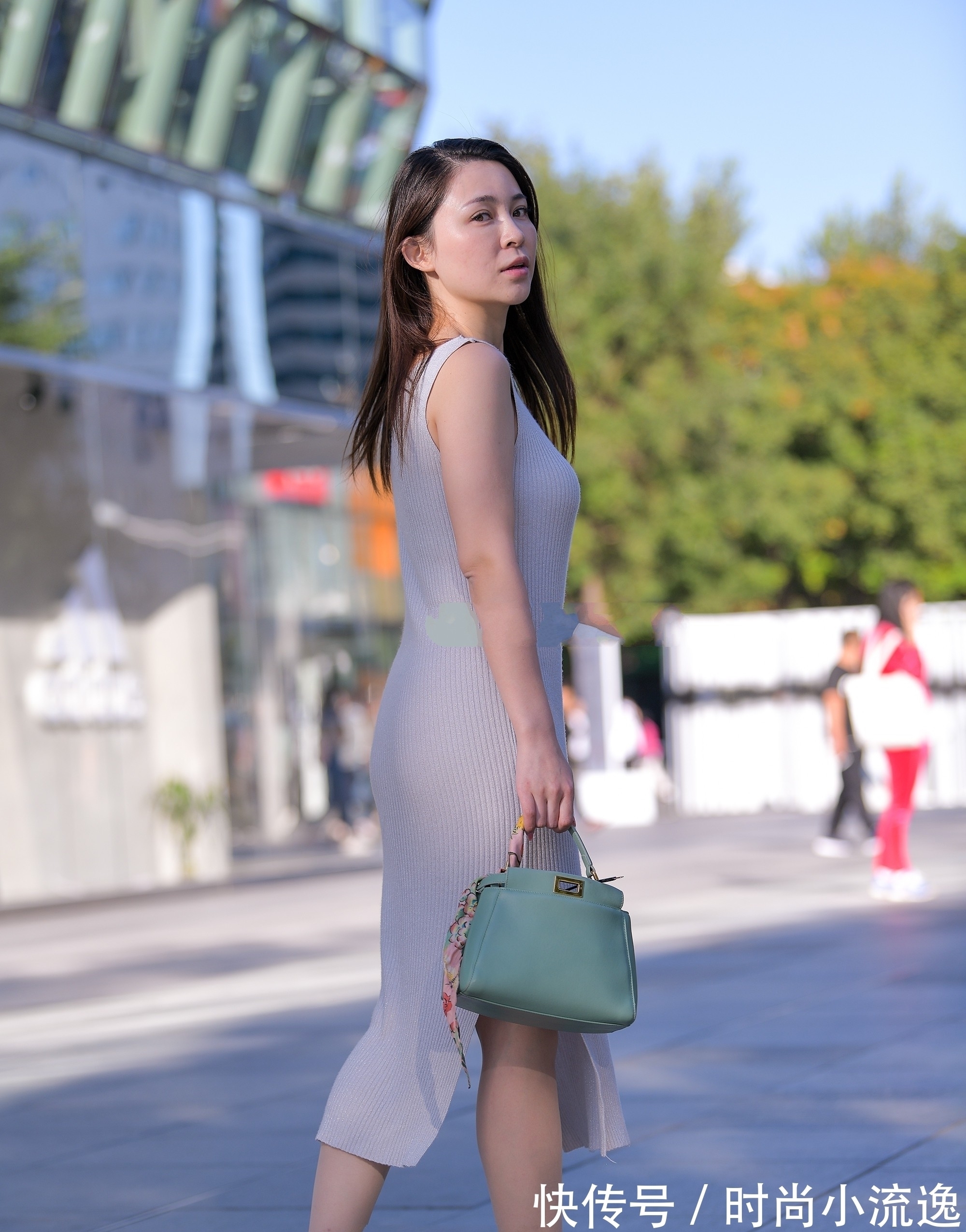 裙子 无袖针织连衣裙,穿起来温婉时尚,尤其是灰色的裙子