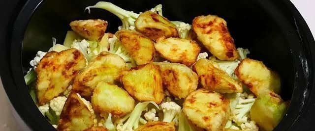 午饭我用它代餐，一个月下来，腰身细了，赘肉没了，好吃又顶饱