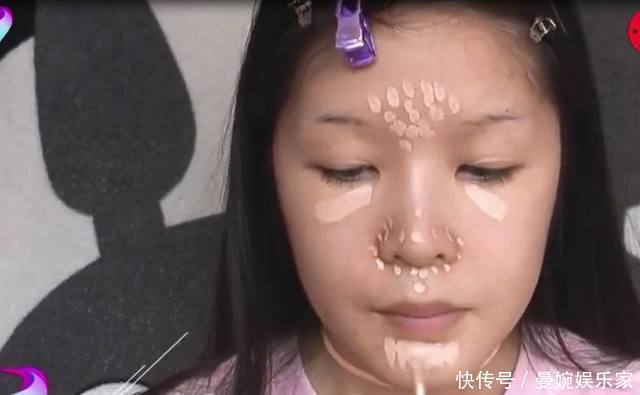 男子|男子好不容易追到自己的心意女孩,当女孩化完妆,顿时灰溜溜走了