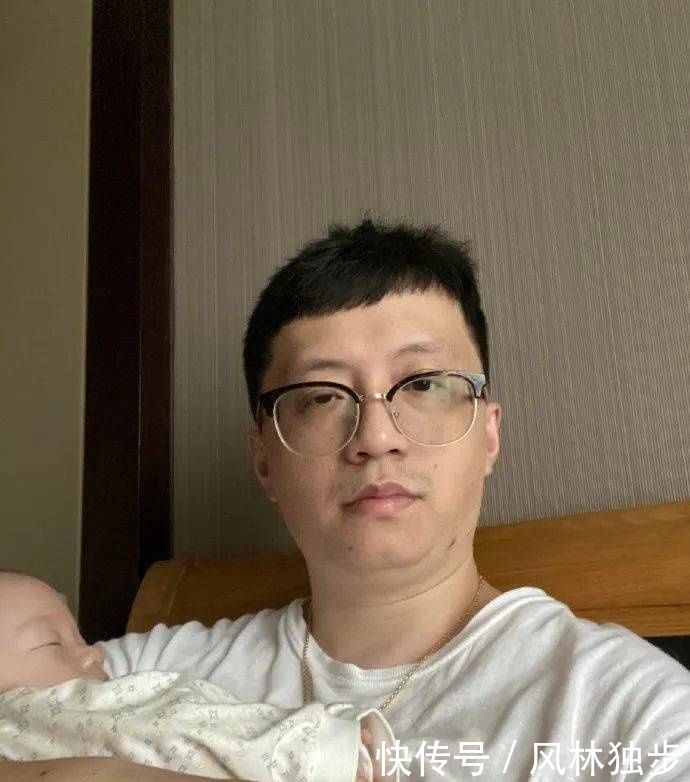 嘉宾|为了奶粉钱,狗贼和异灵术在《炉果的事》亲了!