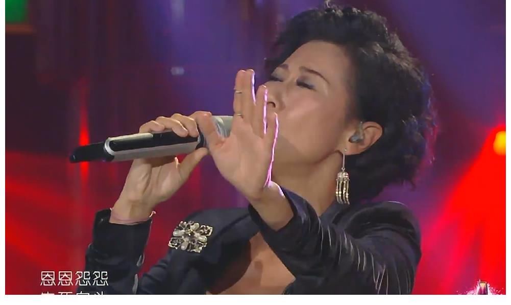 5年前微不足道的小失误,何炅愧疚至今,主持一哥当之无愧!