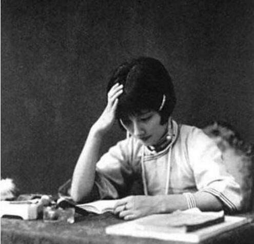 韵味|太美了!民国四大美女各具风味!周旋风情万种,阮玲玉最有韵味!