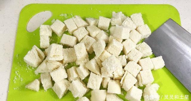 馒头什锦蔬|早餐还吃烤面包吗馒头加蔬菜沙拉,再加一种,营养健康