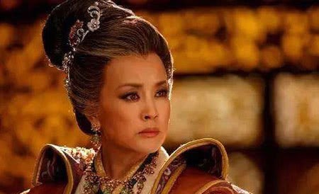 武则天|武则天被推翻后,侄儿武三思为何能免于被杀,并且祸乱朝堂数年?