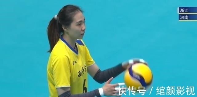 朱婷|不容易！3-0，女排鱼腩队6连败后获首胜，喜笑颜开，朱婷很是暖心