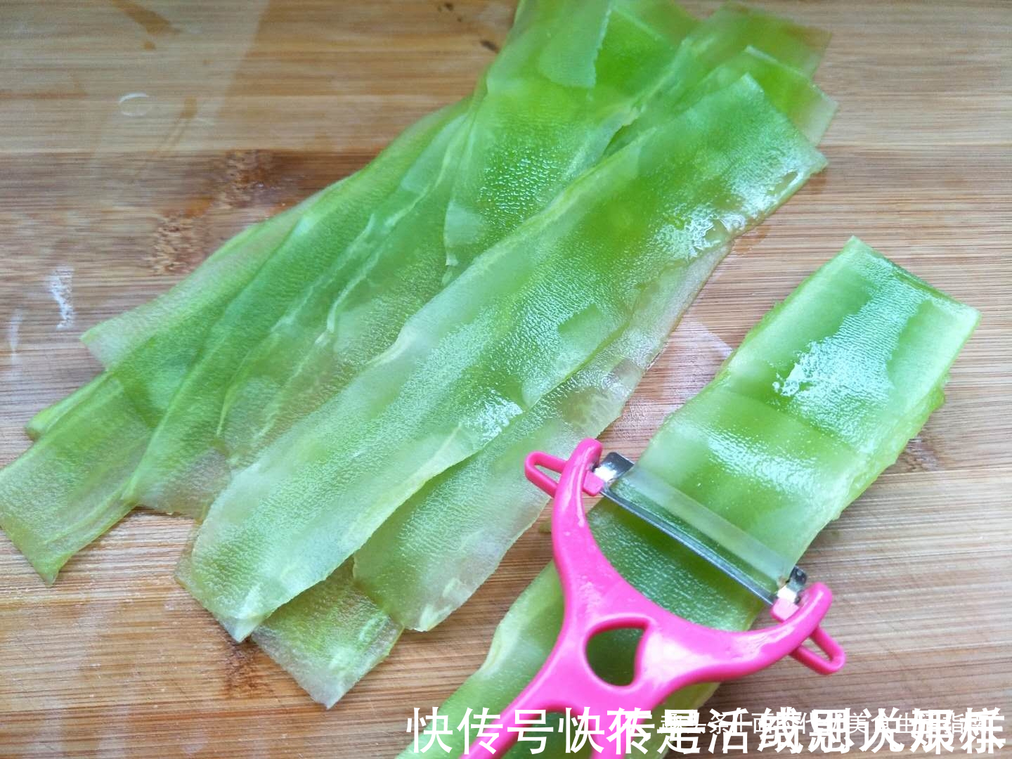 每次家里来客人,下酒菜都少不了它,可不是图便宜,是真好吃!