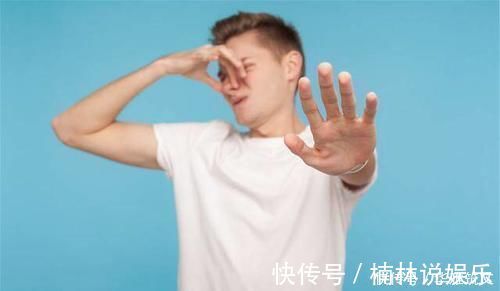 食物残渣|一张嘴就臭气熏天？4个方法，帮你摆脱口臭