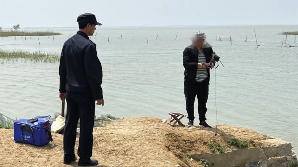 执法|骆马湖渔政坚决对“可视锚鱼”说“不”