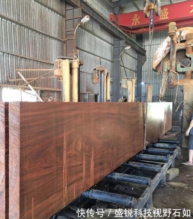 板子|带大家认识“灌了钢筋和水泥”的千斤实木大板，你还会上当吗？