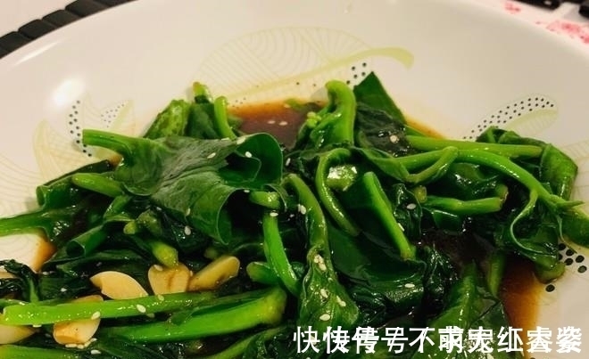 降糖|夏天好吃的菜是它,全身是宝!降压降糖、排毒补钙,快告诉家里人