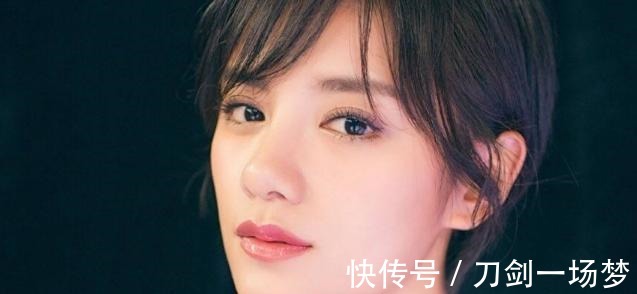 我愛記歌詞|她曾把朱丹“擠”出電臺,下場卻比朱丹還糟糕,如今處境令人惋惜