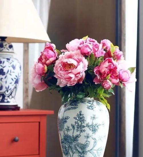 古代的“大户人家”都喜欢养这10种植物,家里养几盆,富贵吉祥旺家宅,你家养了吗