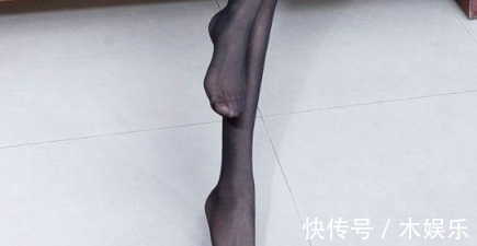 尖头细跟 街拍尖头细跟优雅大方,彰显出女人迷人的气质