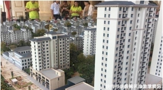 三室|买房怎样挑户型建筑学家“买边、买东、不买二”,建议收藏