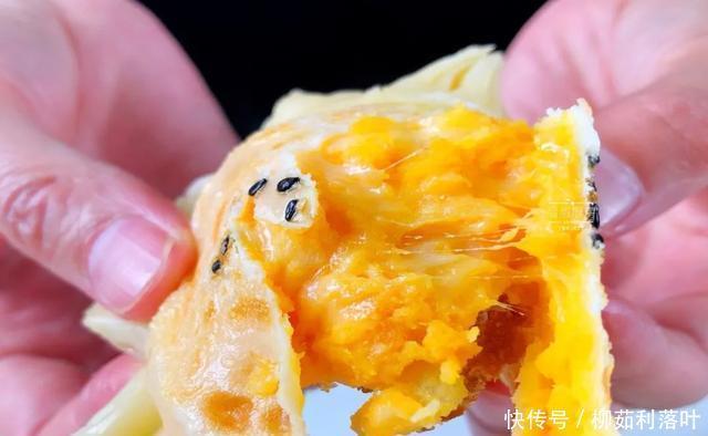 饺子皮|一个红薯，几张饺子皮，这样做香酥可口能拉丝，孩子超爱吃！