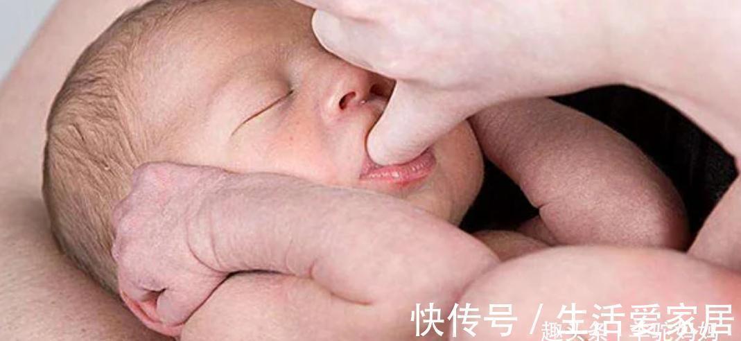 本能反应|新生儿自带这4种条件反射,若6个月还没消失,暗示大脑有问题