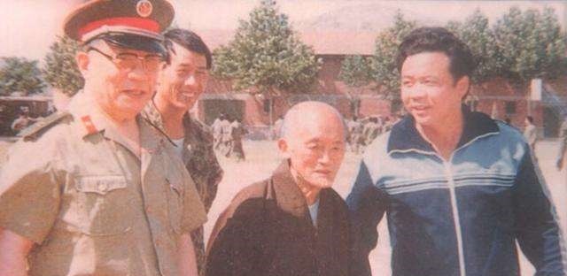 德禅|海灯法师,一个时代的“传说”,一位骗了全国人的少林寺高手!