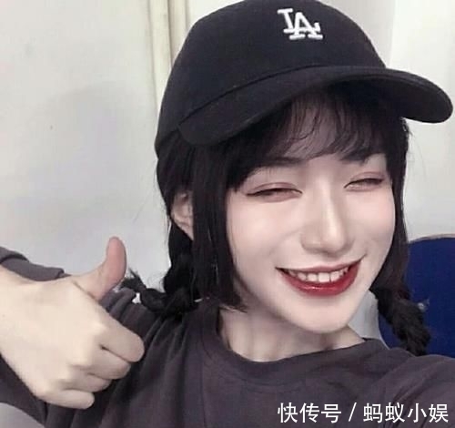 特征|天生“带妆脸”的女生，脸上有这3特征，“素颜女神”会是你吗