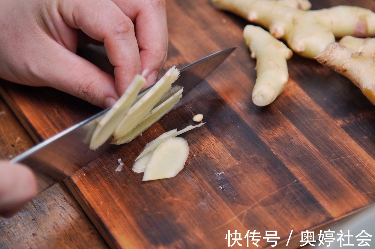 糖醋酸甜仔姜|在家制作糖醋酸甜仔姜，美味可口，营养健康