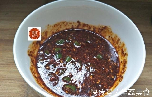 劲道|大人小孩都喜欢的菜，比凉拌黄瓜还要好吃，滑溜溜的好劲道！