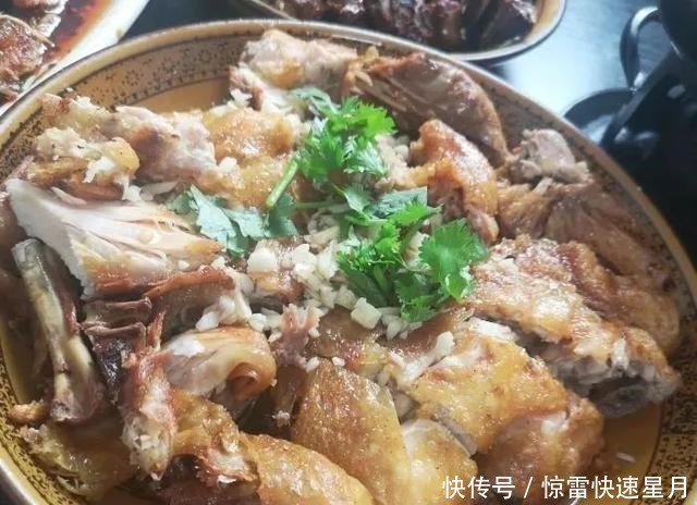 这家店又远又小却贼有名!为了吃他家我坐了30站公交!