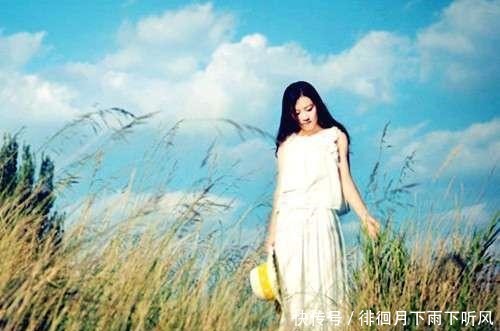 八首秋诗一抹残香寒石径,半轮秋影渡愁心