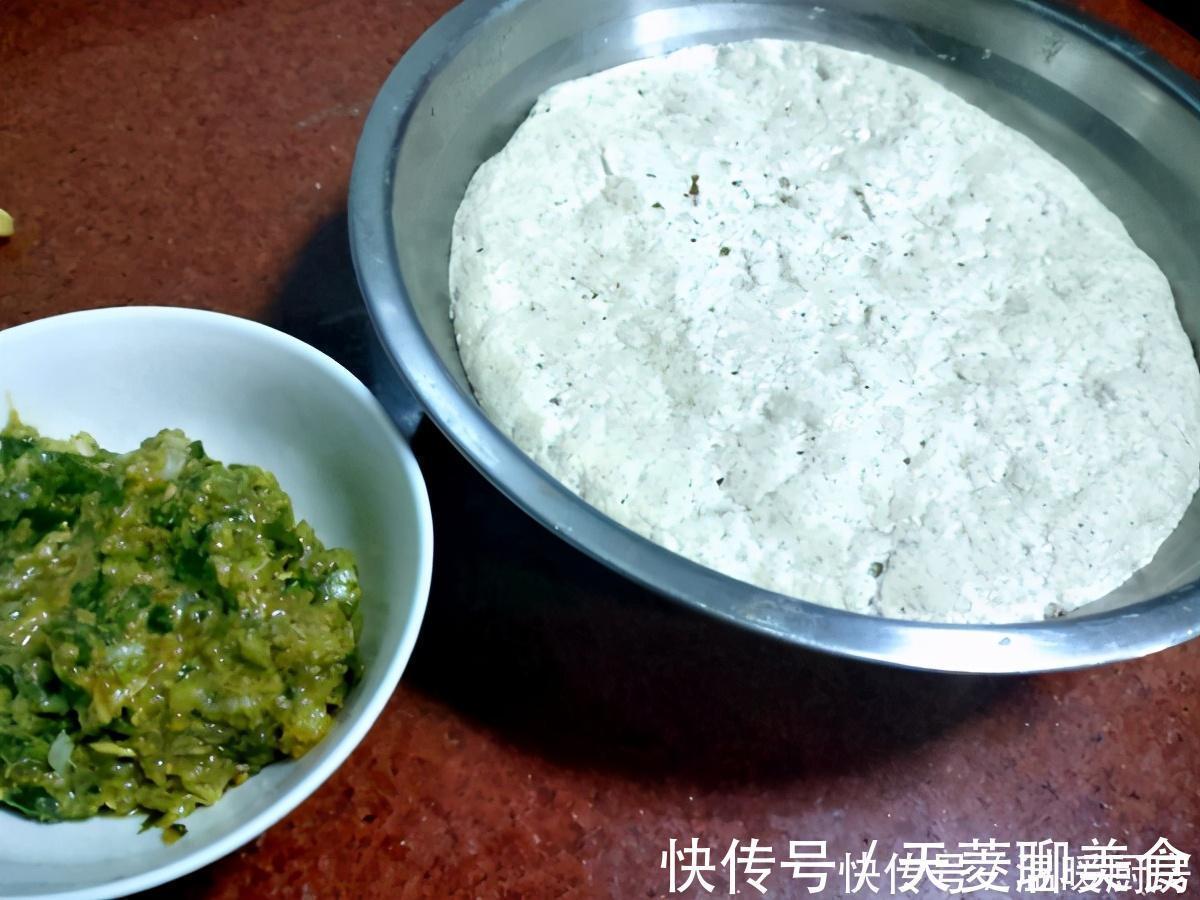 猪肉馅儿|芹菜猪肉馅儿这样调,放一夜都不出水,包饺子烙馅饼,老香了