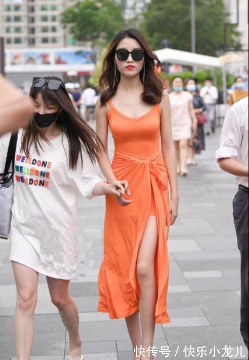 小个子 连衣裙穿搭温婉优雅,更时尚和自信,形成一道美丽的风景线