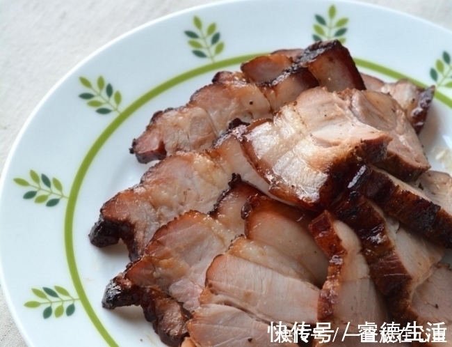 五花肉|五花肉别再烧炒炖啦,一滴油都不放,吃一锅也不长肉,真解馋!