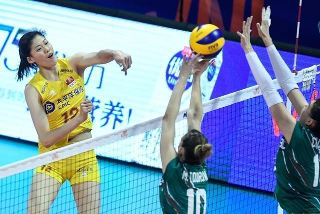 袁心玥|意外，天津女排11連勝后，主力李盈瑩面臨危機(jī)，暴露這一大問(wèn)題