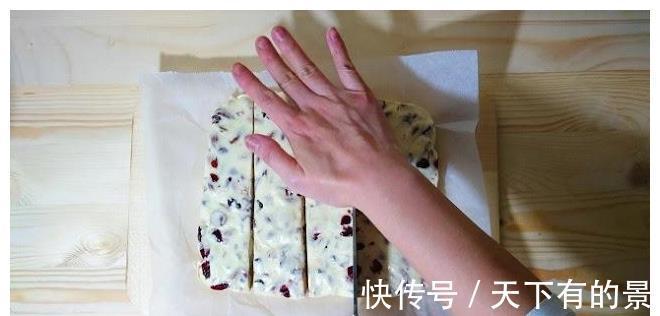 混合物|这小零食简单好做，好吃到没道理，Q到没话说，一盘不够吃