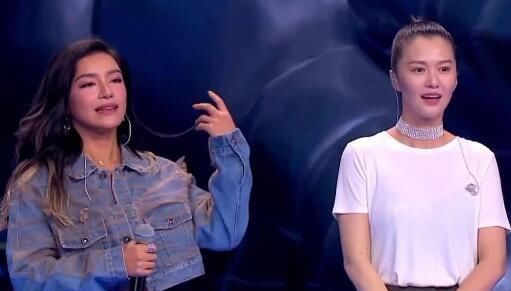 “回锅肉”参加选秀有多尴尬?导师是比赛的亚军,选手是当年的冠军