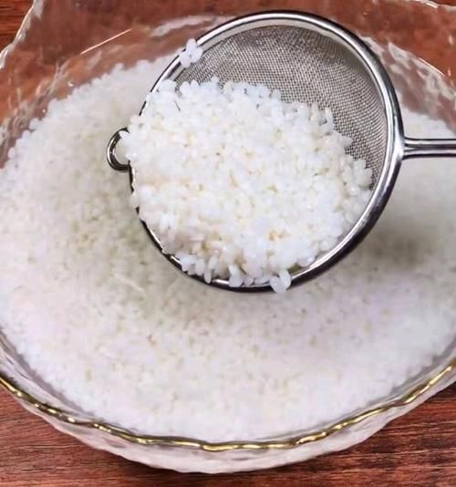 紫薯这样做，老人孩子抢着吃，简单易学，美味营养，吃了还想吃