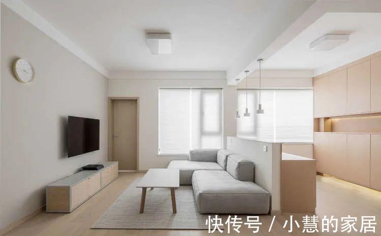 定制|50㎡小户型两居室，坚持素色主义，进门一眼就喜欢上了