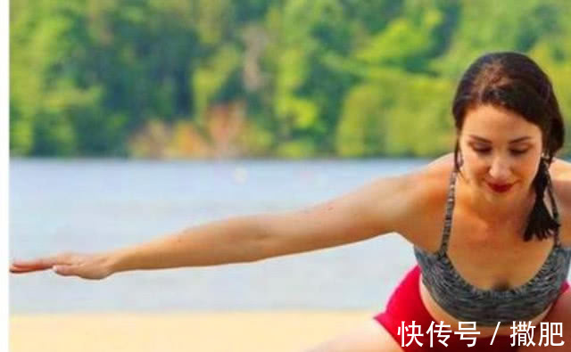 好好学习|几个瑜伽体式,坚持练习,一切不完美形态就能尽快改善