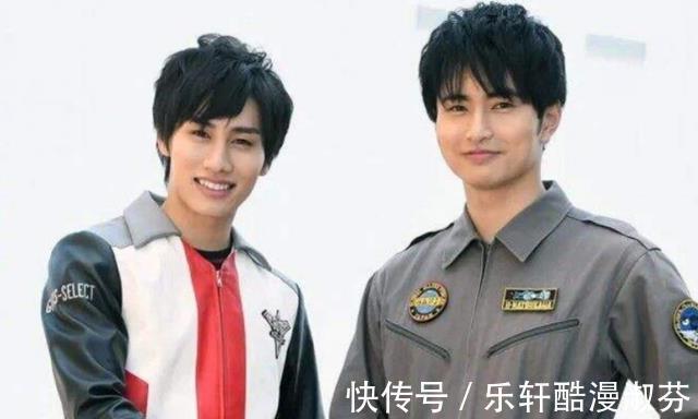 奥特曼|继迪迦奥特曼之后,泽塔奥特曼也获得了星云奖,特利迦加油呀!