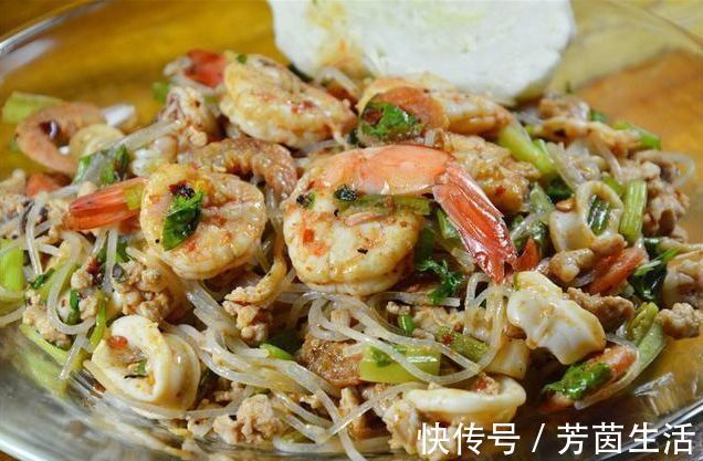 海鲜|5种食物可能携带甲醛,希望你趁早端下饭桌,很多人经常吃