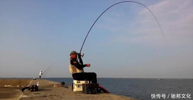 钓鱼竿越轻越好吗?商家的故事你还要迷信多久?