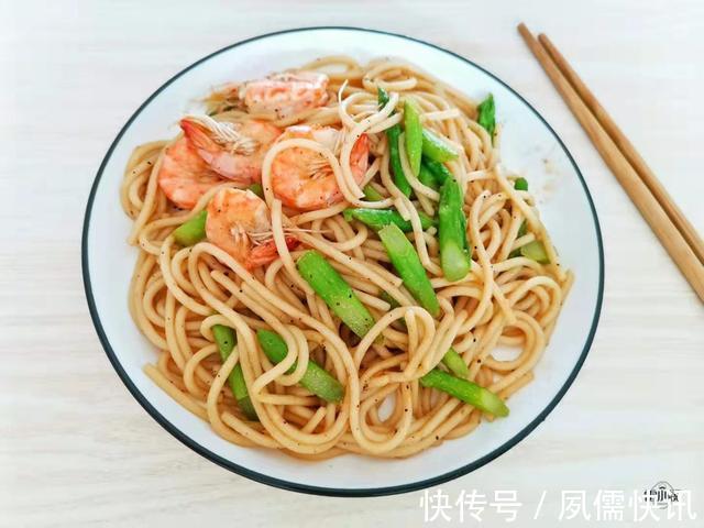 晒晒我给女儿做的早餐,天天不重样,每次都吃得干干净净