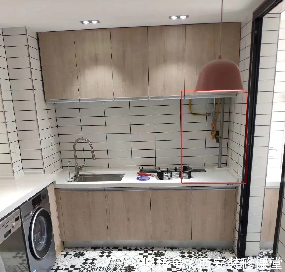 如图|厨房管道真丑,人家为啥这么好看