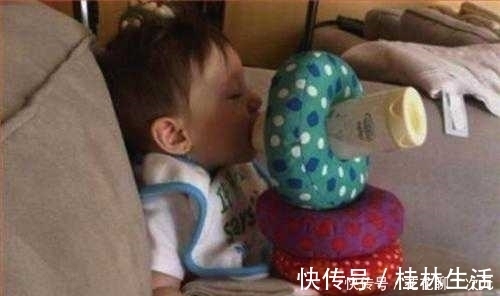 宝宝|搞笑宝宝系列:都不要打扰我,让我先眯一会,这样子太逗了