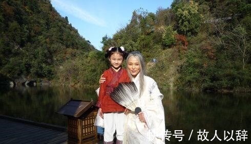 金庸!金庸笔下这个女人给现代女性上了一课女人太要强真是使不得!