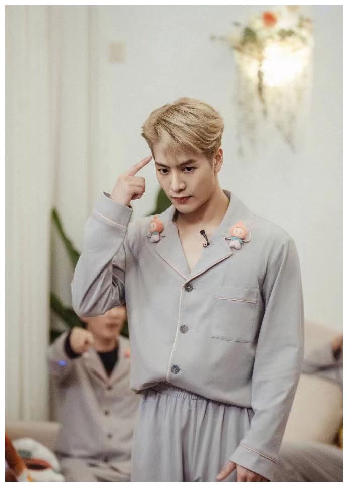 密室大逃脱3集体穿睡衣上线