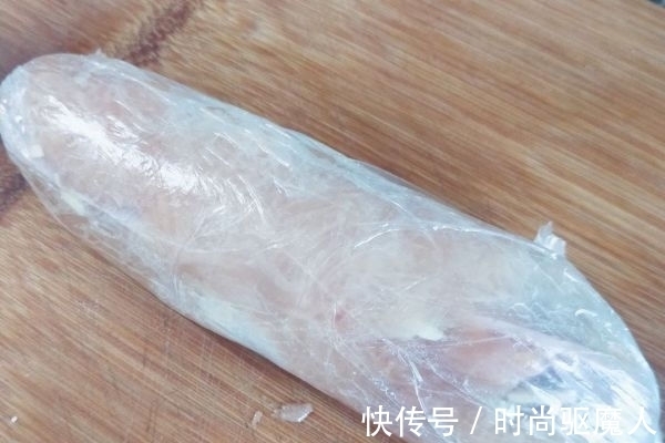 美味|教你在家做超级美味的芝士鸡肉卷，外皮酥脆流行馅，芝士控的福利