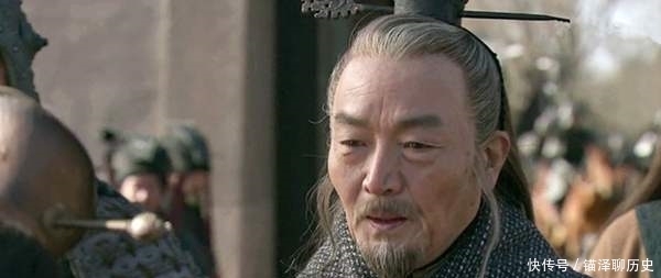 曹兵|张飞独霸长坂桥,百万曹兵为何不直接放箭,把他射成筛子?