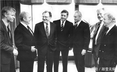 希望|日本天皇离世，希望中国能派代表出席，中国的回复让日本颜面无存