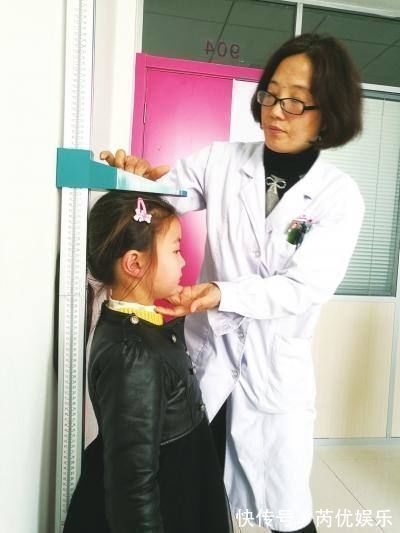 宣宣|孩子身高长到几岁才算“定型”?医生:到这岁数,是高是矮就定了