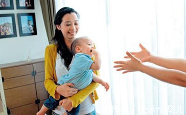 认知能力|宝宝开始认生,总缠着妈妈怎么办?恭喜,宝宝认知能力提升了