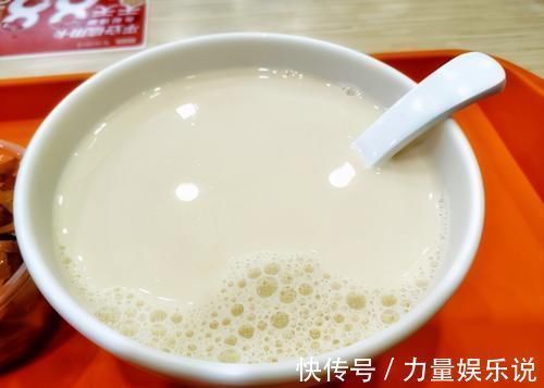 甲状腺激素|甲状腺结节不能喝豆浆?提醒提醒:若想甲功正常,3种食物要少吃